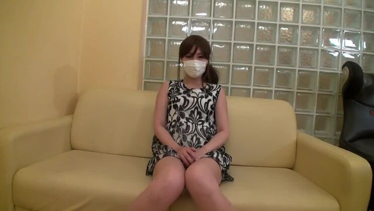 Honigsüßes japanisches Mädchen