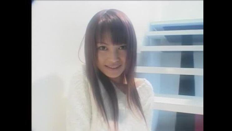 Eine kurvige Japanerin wurde hart rangenommen