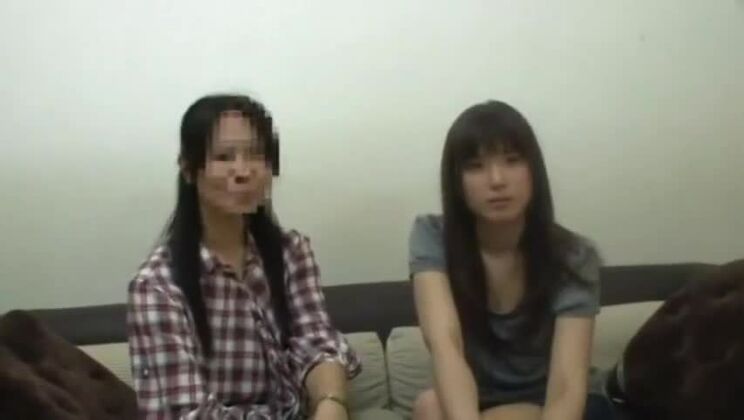 Göttliche, dunkelhäutige Japanerin hat unglaublichen Hardcore-Sex