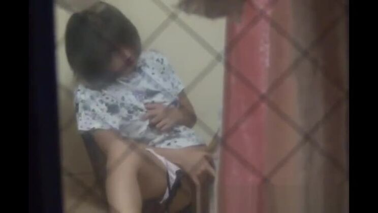 Verführerische, flauschige asiatische Torte