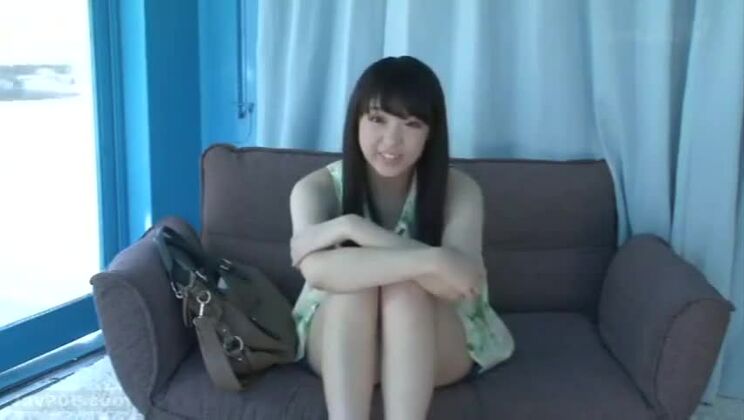 Eine süße japanische Schlampe hat einen unglaublichen Amateurfick