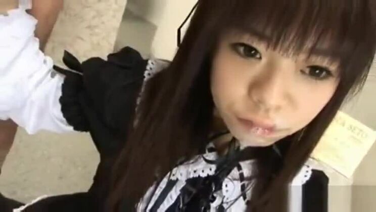 Charmante orientalische Torte mit einem fantastischen interrassischen Pornovideo