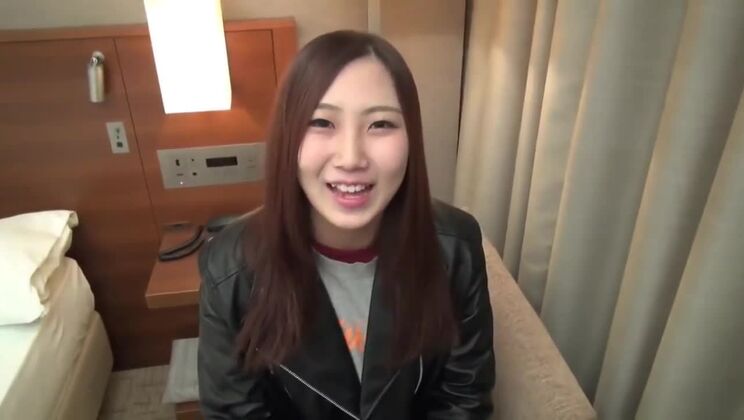 Bezauberndes asiatisches Mädchen