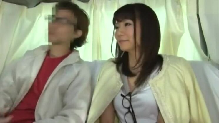 Attraktive asiatische Frau