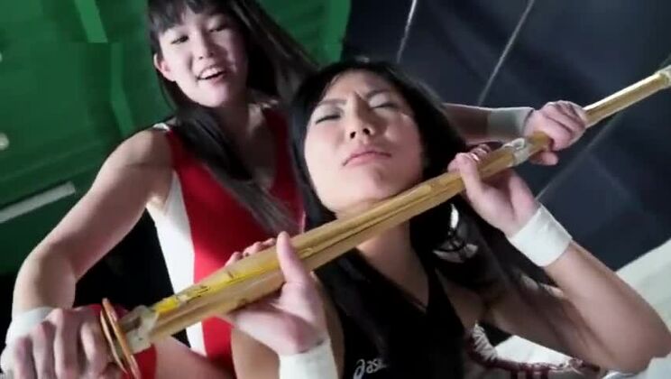 Hübsche japanische Hure