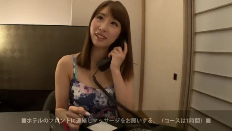 Saftige japanische Hure bei magischer Orgasmusmassage