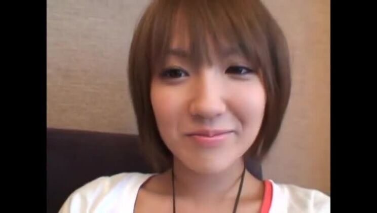 Ambrosische, flachbrüstige Asiatin Rise Yuzuki