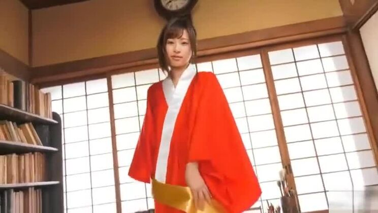 Honigfarbene Asiatin