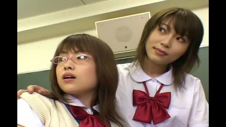 Pornostar-Sexvideo mit Minami Aoyama, Anri Mizuna und Marin Asaoka