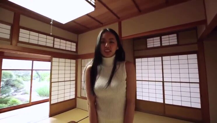 Nettes orientalisches Mädchen