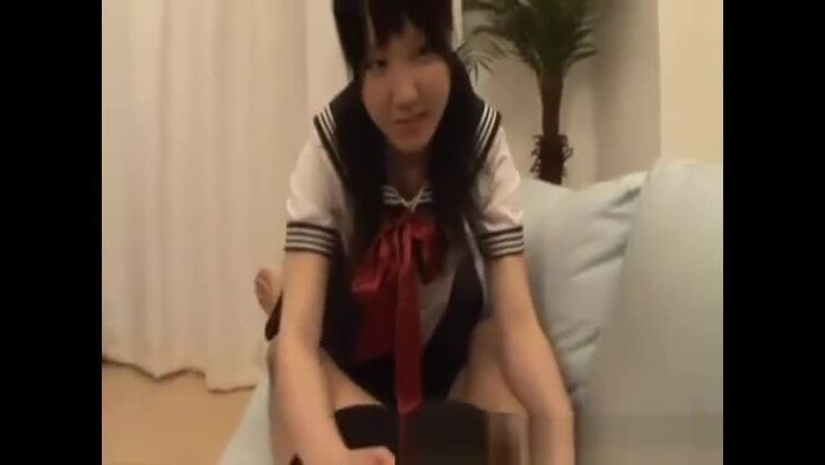 Verführerisches koreanisches Mädchen