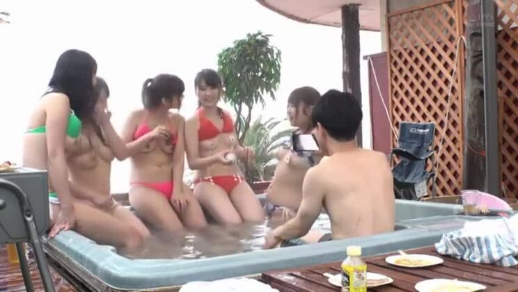 Attraktive asiatische Torte