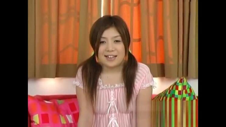 Sexy orientalische Frau in privatem Amateur-XXX-Video