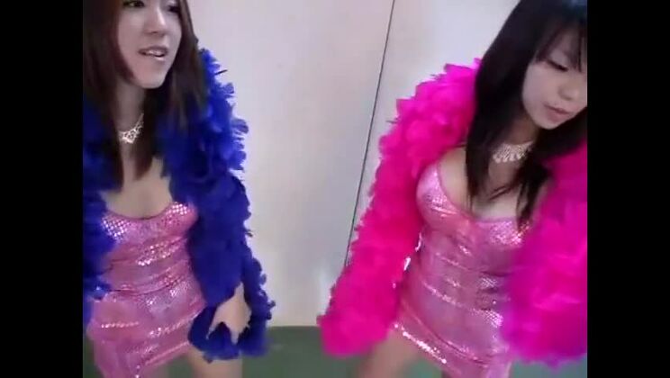 Geile japanische Schlampe in heißem Amateur-Sexvideo