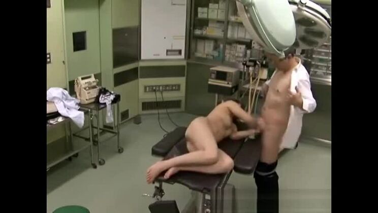 Atemberaubende Japanerin im besten Amateurporno-Video aller Zeiten