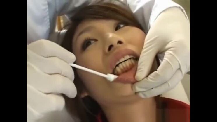 Himmlische japanische Schlampe in einem echten Hardcore-Video