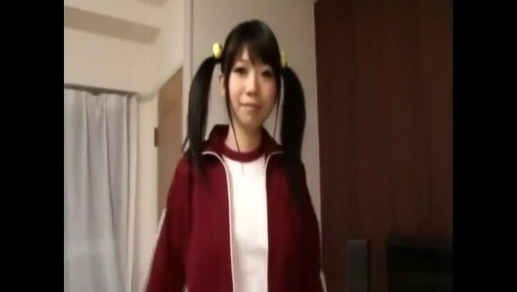 Hübsche japanische Hündin