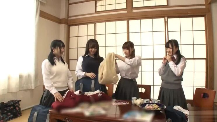 Japanisches Mädchen in einem fantastischen HD-JAV-Video – nur hier!