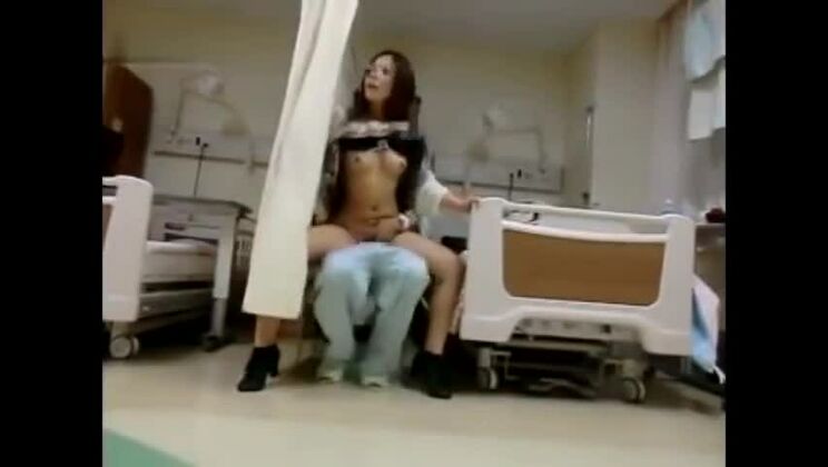 Verrückte japanische Schlampe in einem JAV-Video wie in deinen Träumen