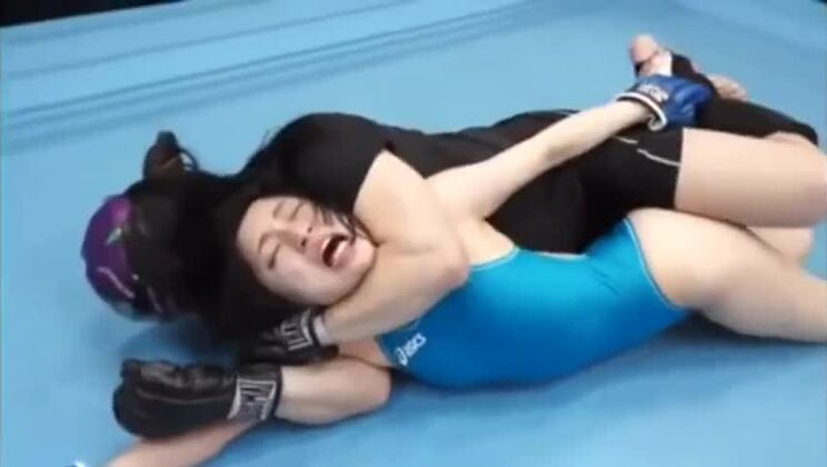 Atemberaubender Bondage-Film für Erwachsene – jetzt ansehen!