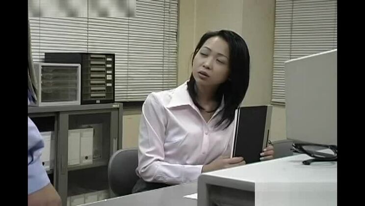 Fabelhaftes japanisches Model in einem exotischen Amateur-JAV-Film