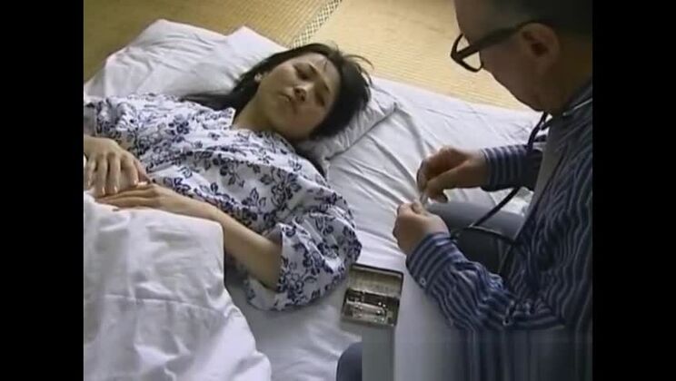 Heiße Asiatin hat reifen Sex Teil 3