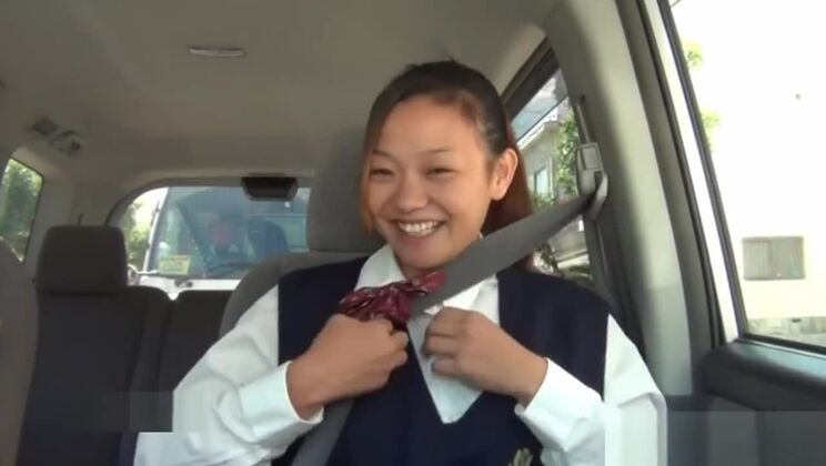 Japanische Studentin gefickt