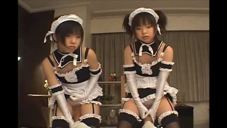 Heißeste Japanerin in bester POV-Perspektive, Maid JAV-Video