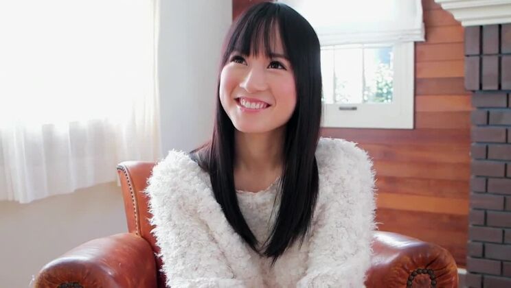 Geile japanische Schlampe in exotischer HD- und Spielzeug-JAV-Szene