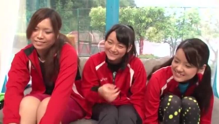 Exotische japanische Schlampe im besten JAV-Film, einfach unglaublich!