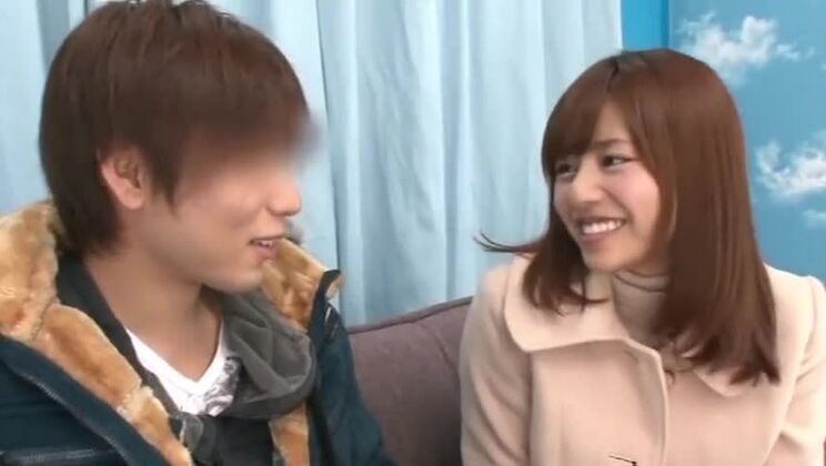 Schau dir die japanische Hure im neuesten JAV-Video an, es wird dich fesseln