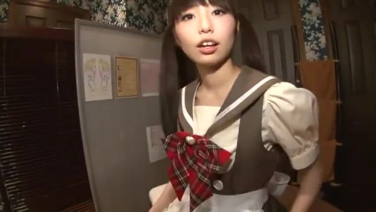 メイドリフレの Aliexpress員さんがイヤらしい事いっぱいしちゃいました！ みなみ