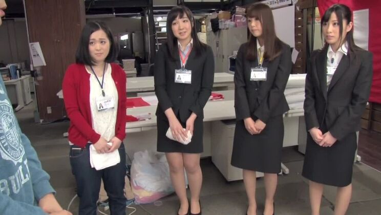 Exotische japanische Schlampe in fantastischer HD-Qualität, öffentlicher JAV-Clip