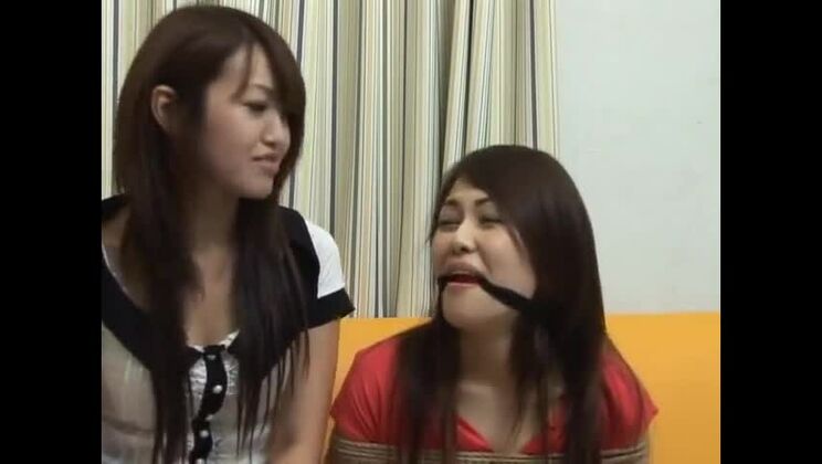 Exzellentes XXX-Bondage-Video nur für dich