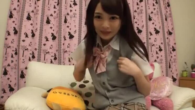 Wilde japanische Hure in Crazy Squirting/Shiofuki, Masturbation/Onanii JAV-Film