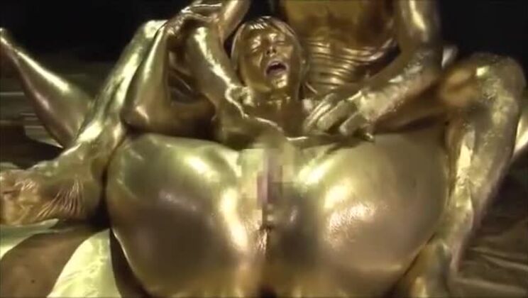 Das wäre das einzige Mal, dass ich mit einem Goldmädchen schlafen würde XD