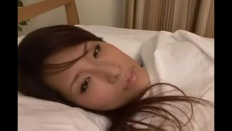 Die unglaubliche japanische Schlampe Akira Ichinose in Crazy Solo Girl, Stockings/Pansuto JAV-Clip