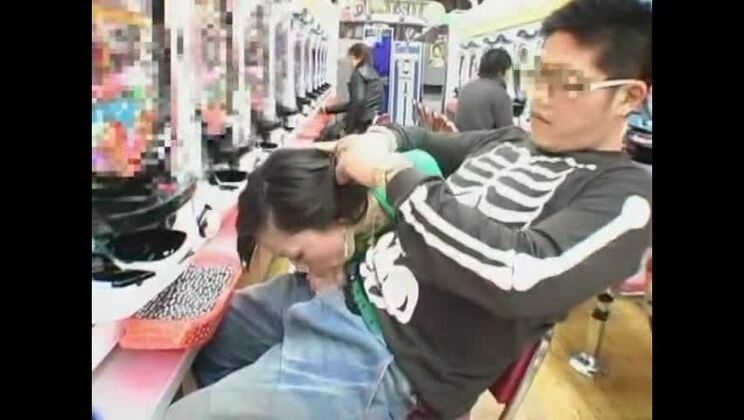 Die exotische japanische Hure Erena Kurosawa, Moe 3, Mari Hida im Crazy Public JAV-Film