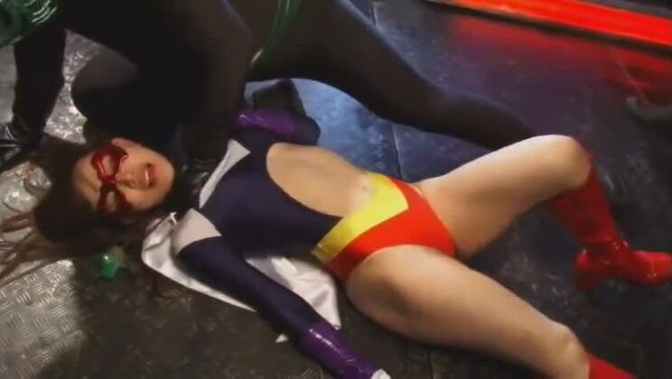 Unglaublicher Sexclip mit einer heißen Asiatin, wie du ihn dir erträumt hast