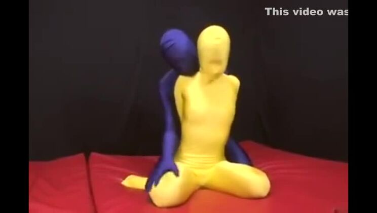 gelber Zentai