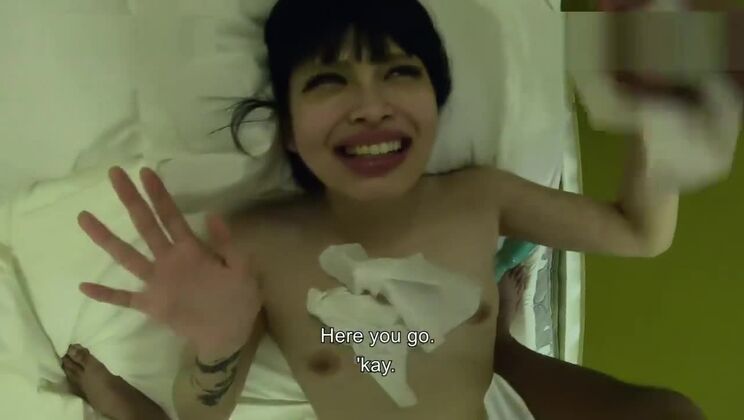 Ultimative Gesichtsbehandlung bei japanischer Escort