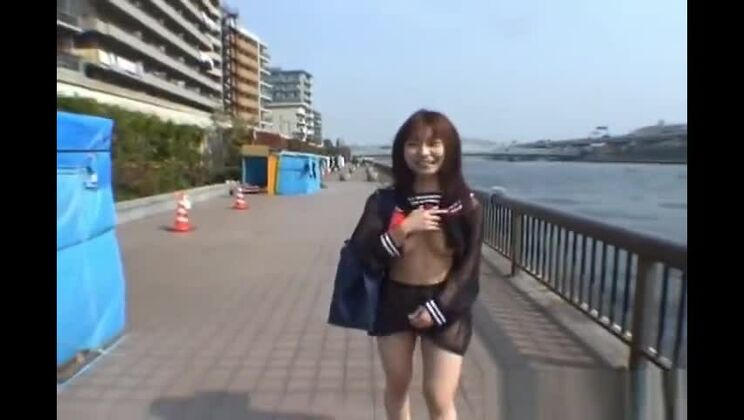 Kostenloses japanisches Video von Mikan, dem heißen asiatischen Model, Teil 4