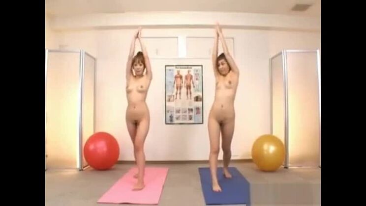 Japanisches AV-Model nackt