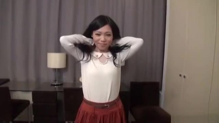 JAV Bodycheck Striptease echte junge Mutter Untertitel