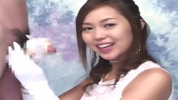 Verrückter Erwachsenenfilm mit verrücktem Handjob, schau ihn dir an