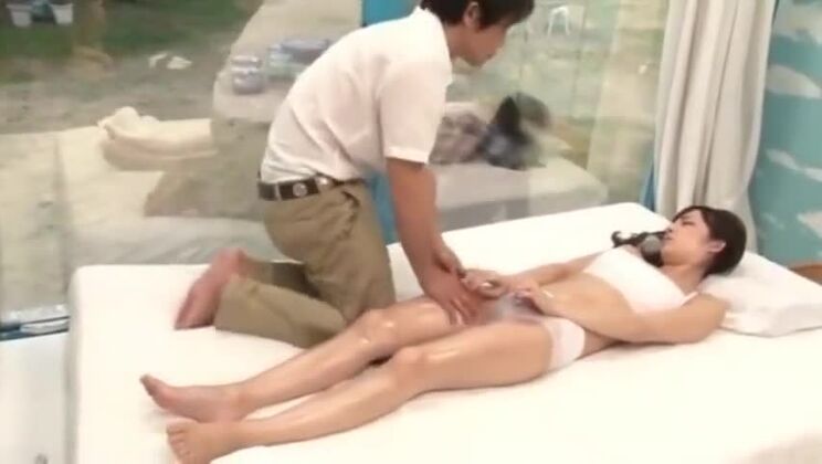 Bester Erwachsenenclip mit großen Brüsten – exklusive Wildversion