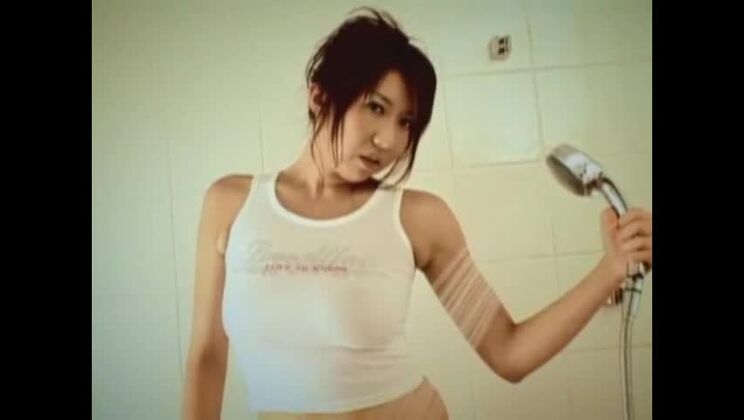 Bestes japanisches Mädchen in fabelhaften Handjobs, Dreier-JAV-Clip