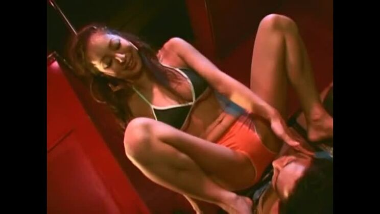 Exotische Japanerin Mina Fukuhara in bester Hardcore-Paar-JAV-Szene