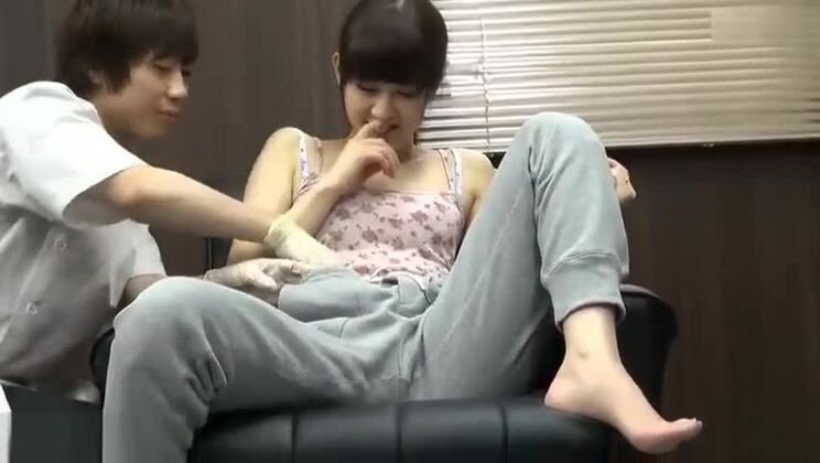 Unglaubliches japanisches Erwachsenenvideo der Extraklasse wird Ihren Verstand fesseln