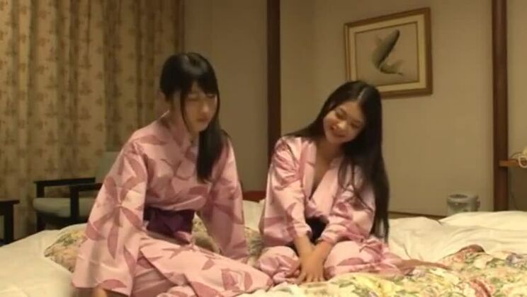 Junger, geiler japanischer Teenager